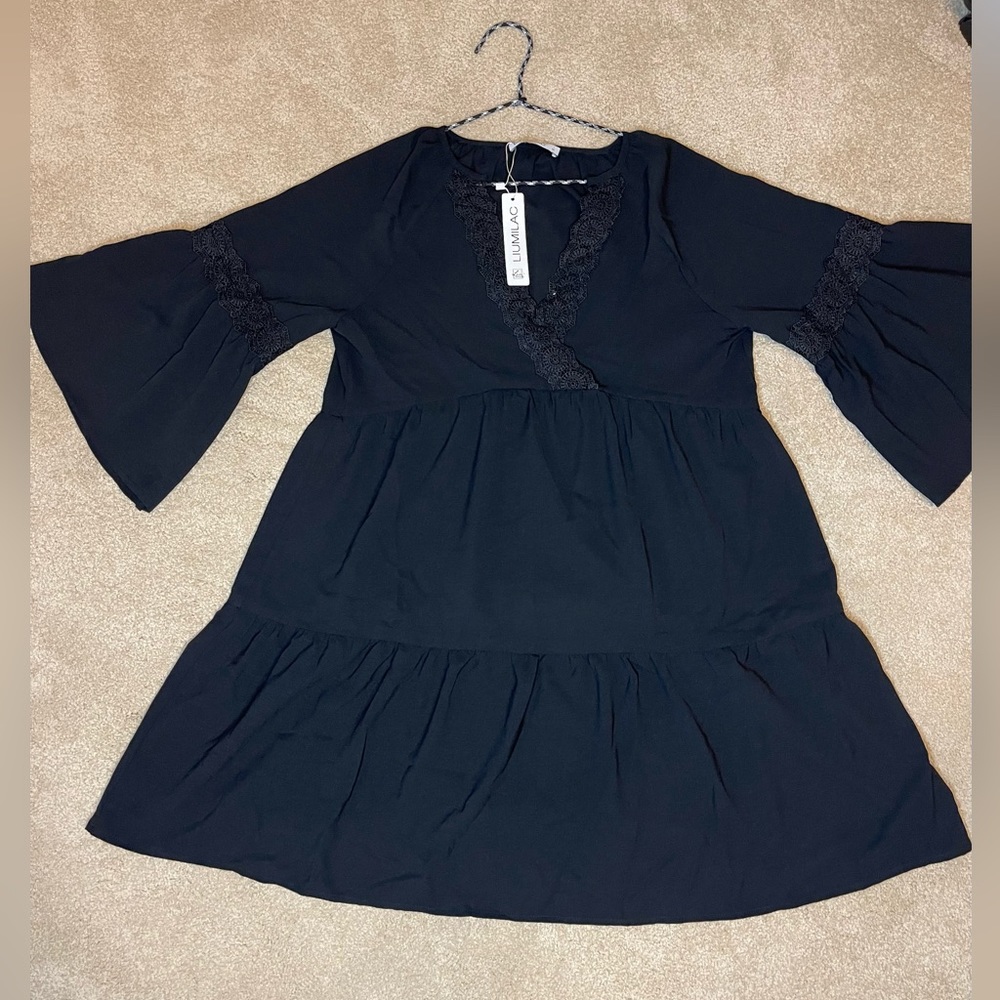 NWT Liumilac Black tiered  Dress Size S